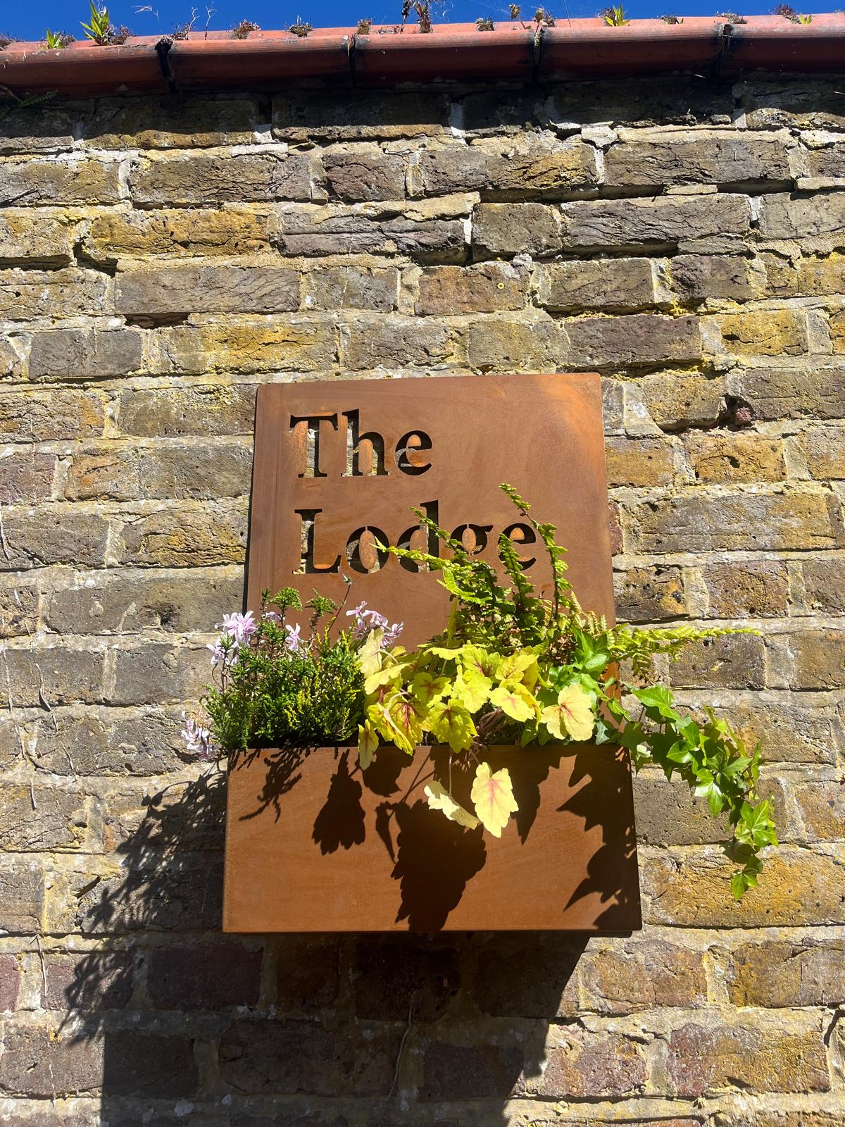 Corten Steel Wall Mounted Personalised Bespoke House Name Number Planter Sign 600mm x 400mm