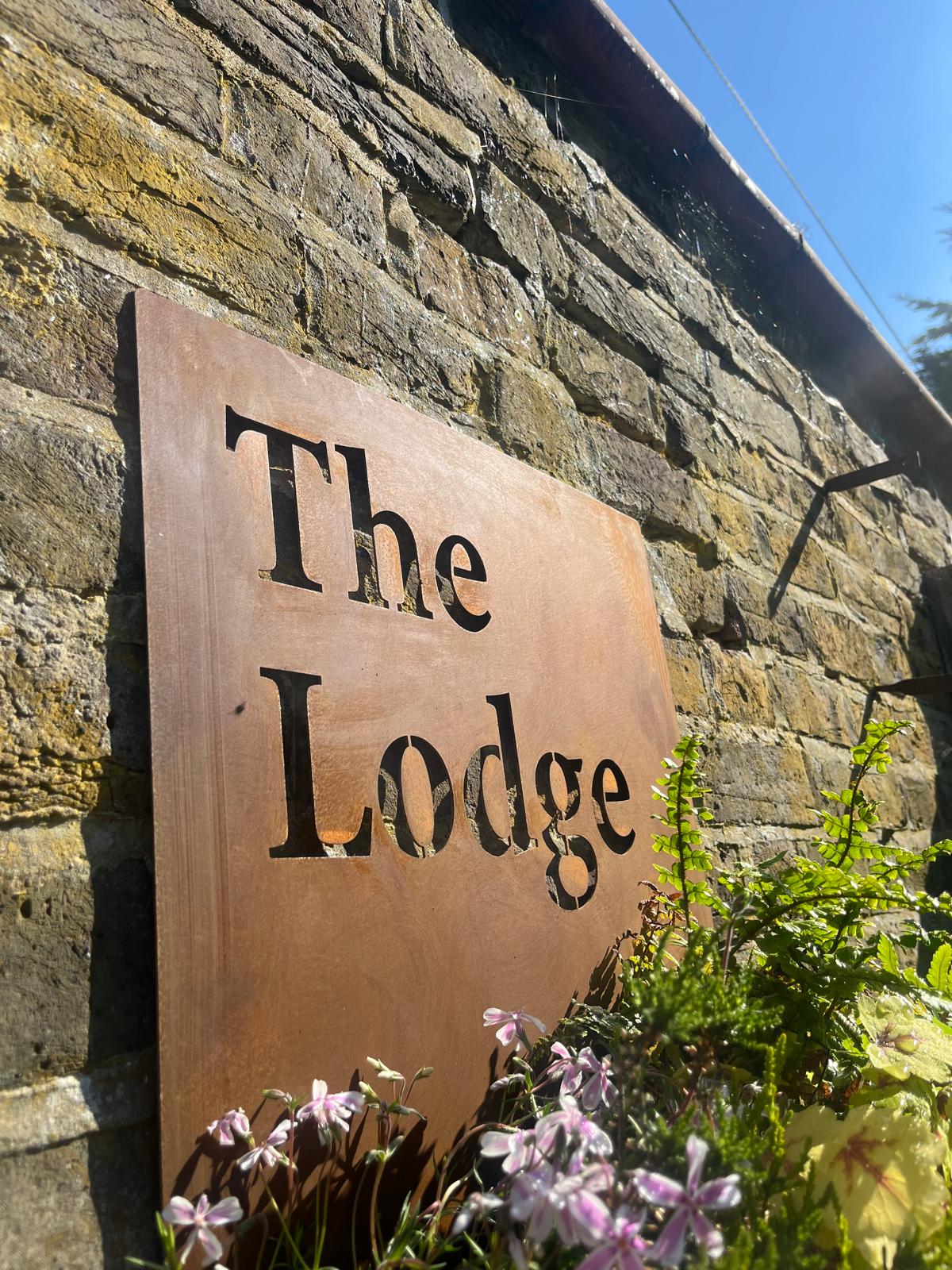 Corten Steel Wall Mounted Personalised Bespoke House Name Number Planter Sign 600mm x 400mm