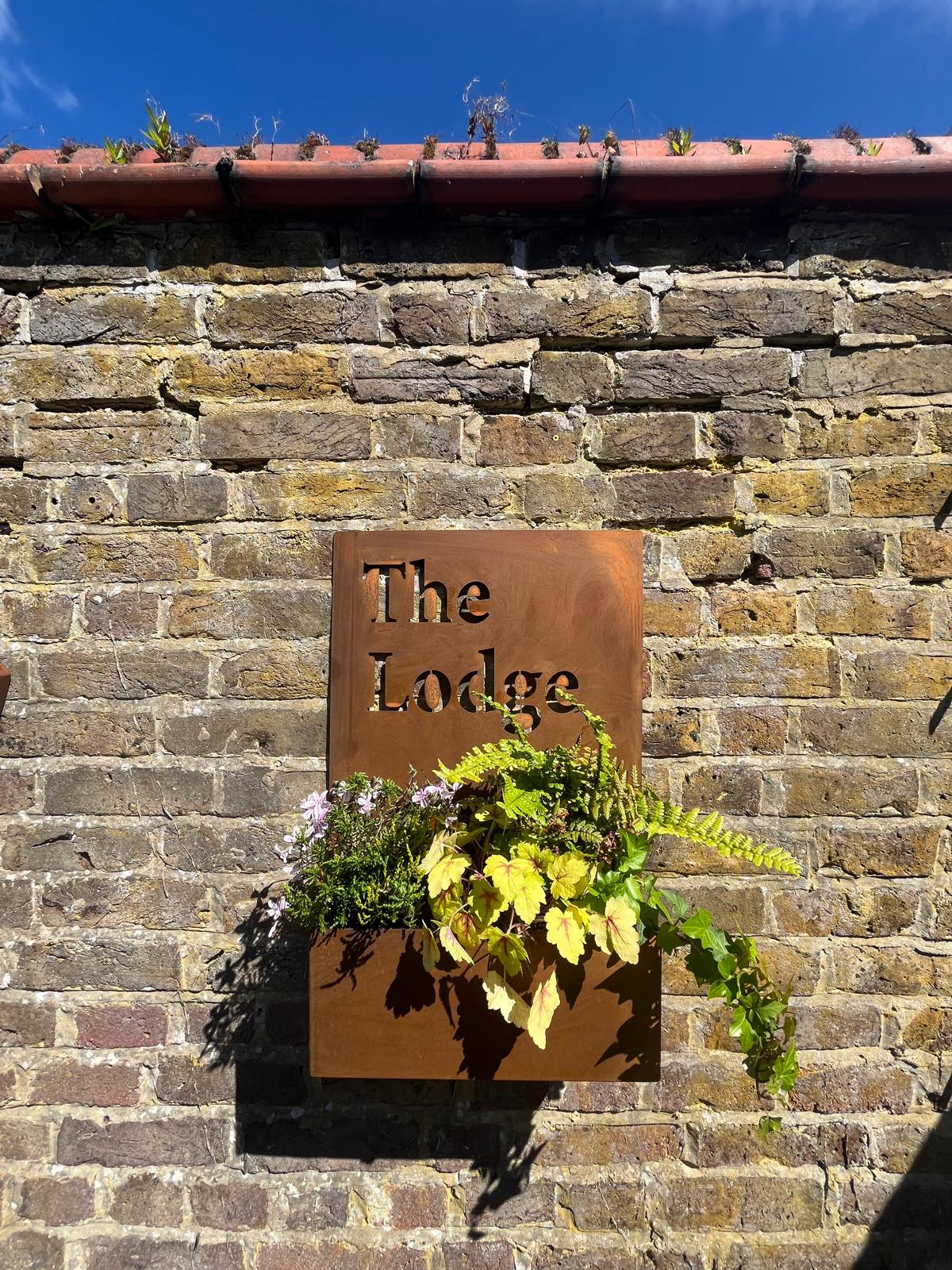 Corten Steel Wall Mounted Personalised Bespoke House Name Number Planter Sign 600mm x 400mm